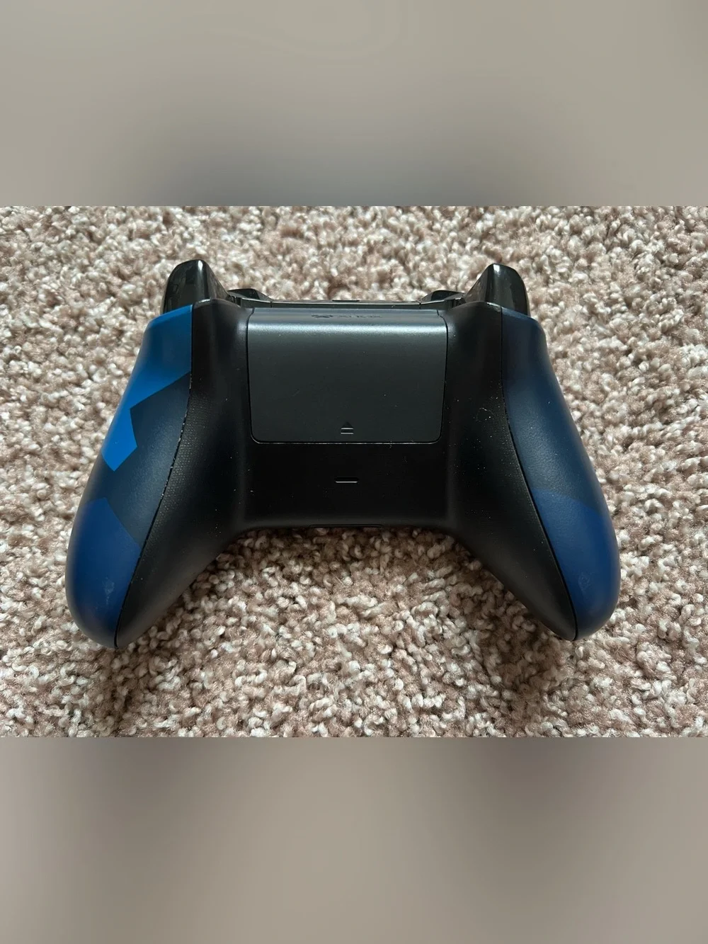 *FOR PARTS* *DAMAGED* Lot of 2 Xbox One Controllers Ocean Shadow Midnight Forces